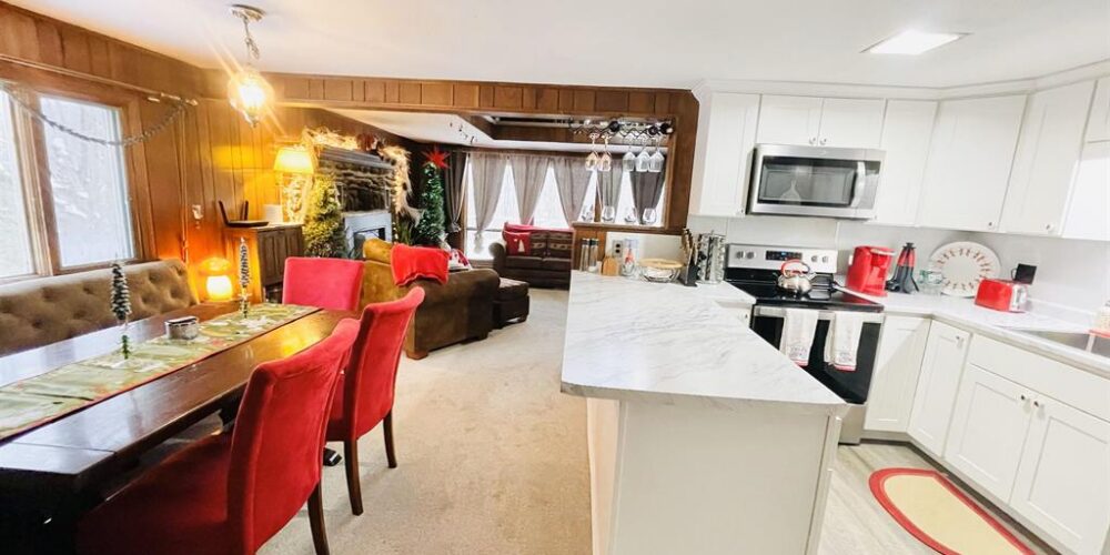 kitchen & dining